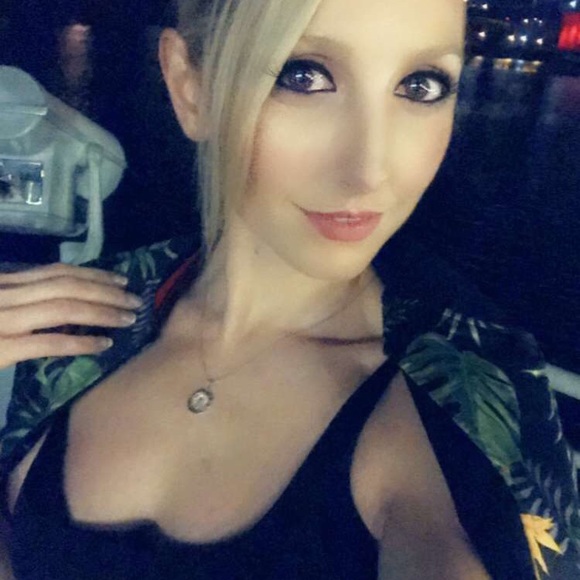 katieneely84